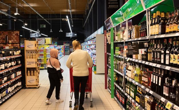 Como Ligar Con Una Cajera De Supermercado